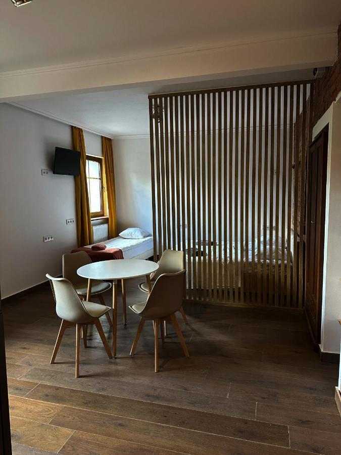 Pokoje Goscinne Atelier Orneta Екстер'єр фото